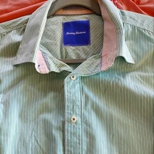 TOMMY BAHAMA STRIPED LONG SLEEVE HIDDEN BUTTON DOWN COTTON SHIRT LARGE.